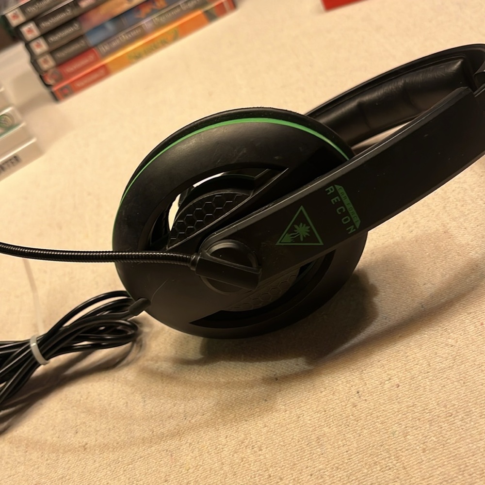Turtle Beach Recon Headset - Picture 3 of 10
